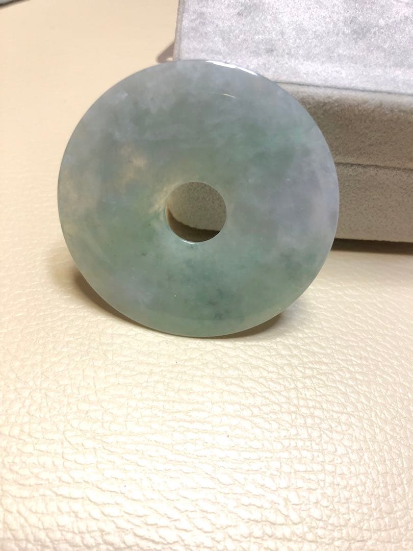 天然翡翠玉壁