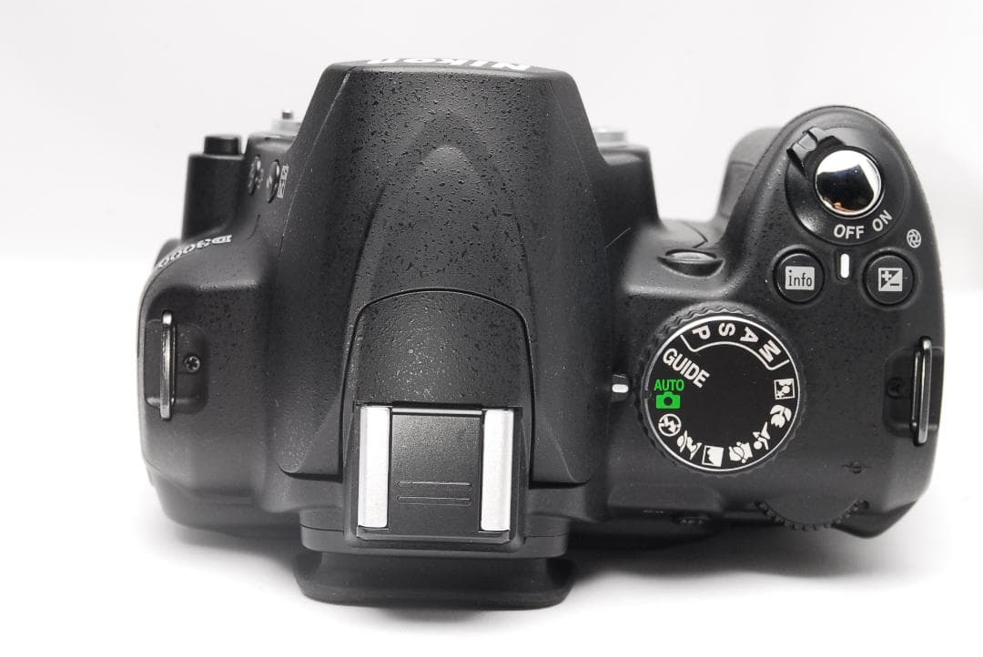 Nikon D3000 ✨️ S数新品級 ダブルレンズ 外箱付 スマホ転送✨️