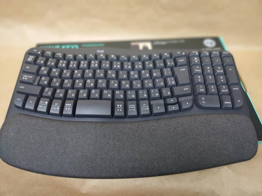 ロジクール WAVE KEYS K820 ワイヤレス エルゴノミック キーボード