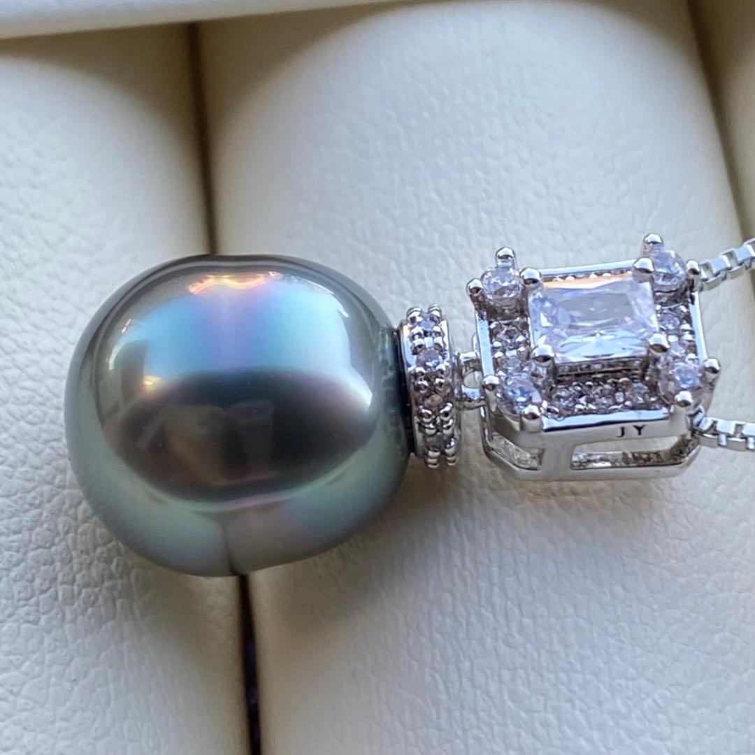 本真珠　南洋黒蝶真珠ネックレストップ11.2*10.7mmグリーン虹色PT926