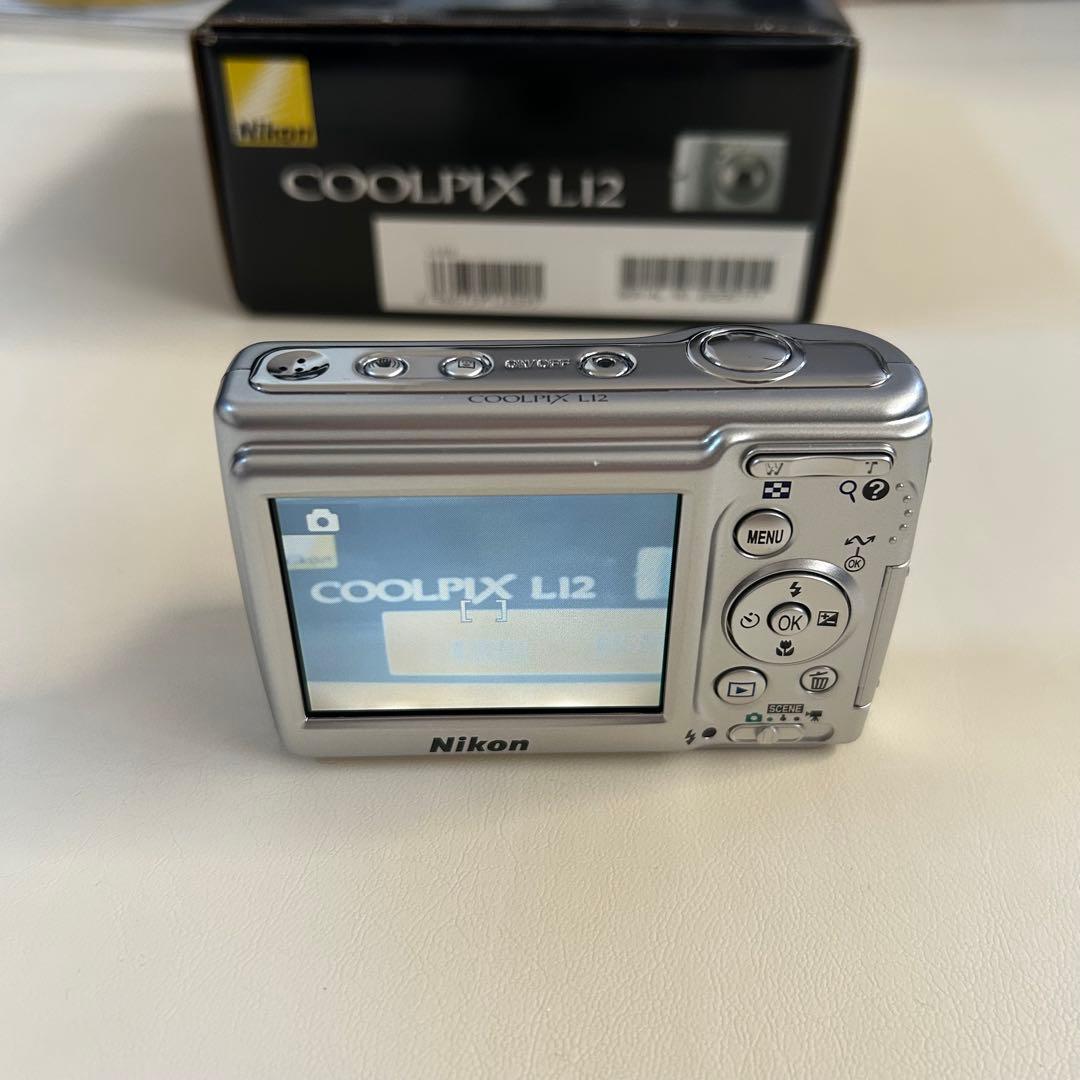 Nikon COOLPIX L12 コンパクトデジタルカメラ