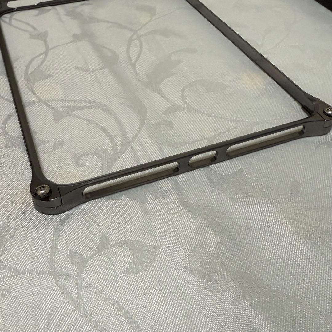 超美品 GILD design ソリッドバンパー for iPad mini6