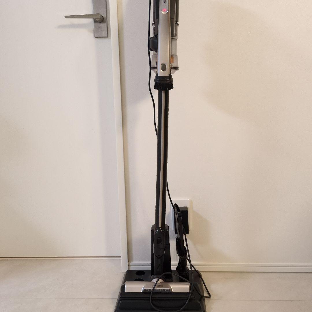 ふ*ご様 日立★PV-BL3J★2023年製 ラクかるスティック　掃除機