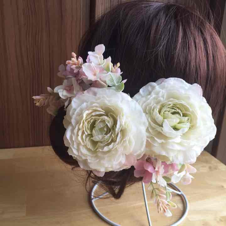 ハンドメイド新品:ラナンキュラスヘアパーツ