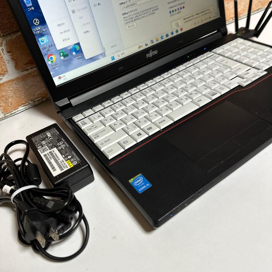 富士通ノート PC 高速起動SSD Windows11 オフィス2024年付き