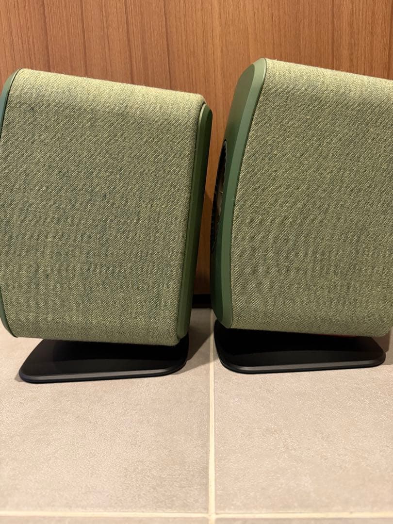 KEF LSX オリーブグリーン / スタンド付き