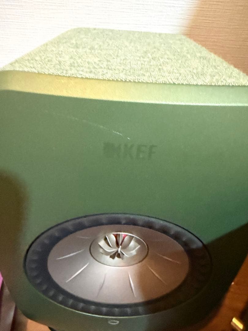 KEF LSX オリーブグリーン / スタンド付き