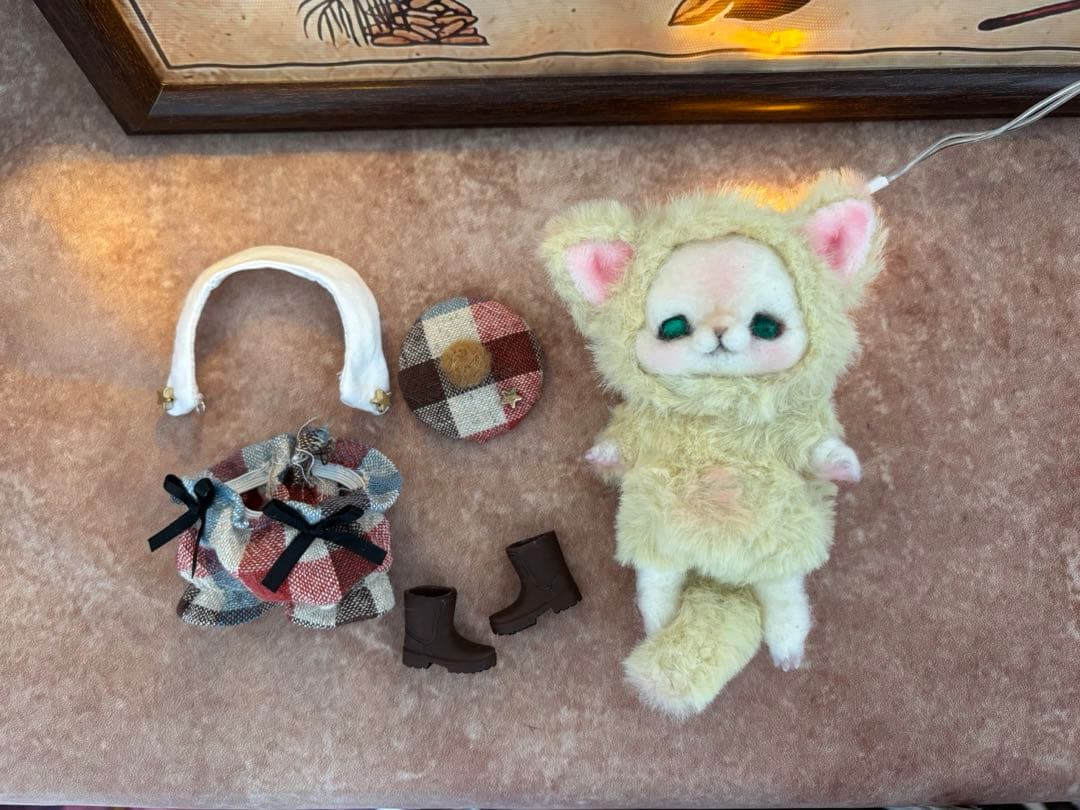 アートドール　黄ネコ幻獣　羊毛フェルト