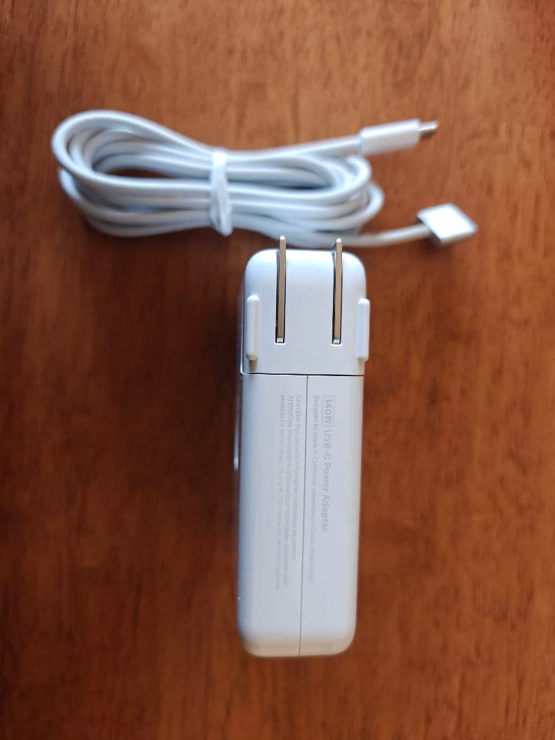 訳アリ MacBook Pro M4Maxメモリ36GB/1TB 16インチ