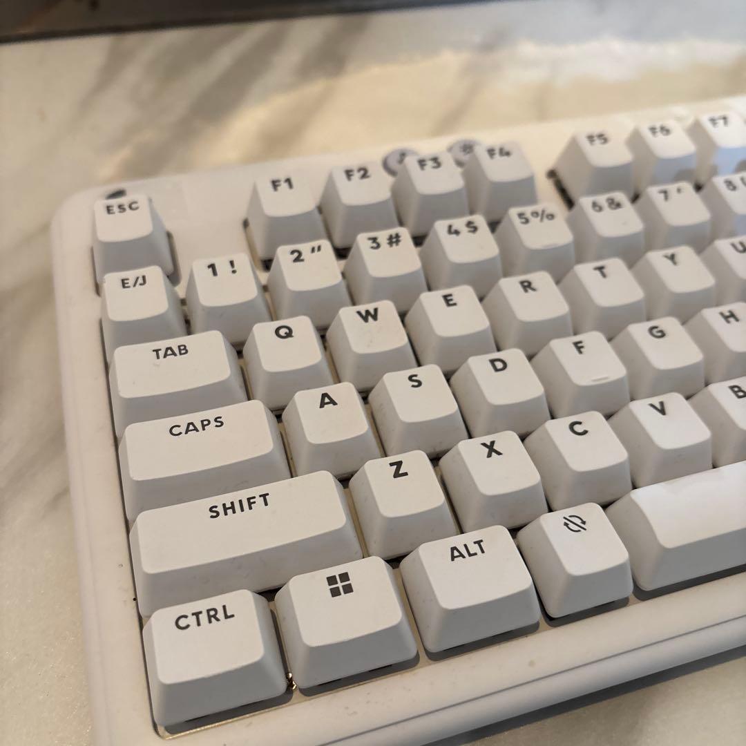 ロジクール G713