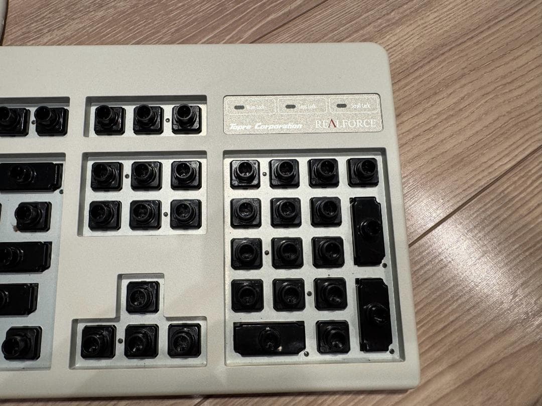 REALFORCE 104U 英語/白 XF01T0