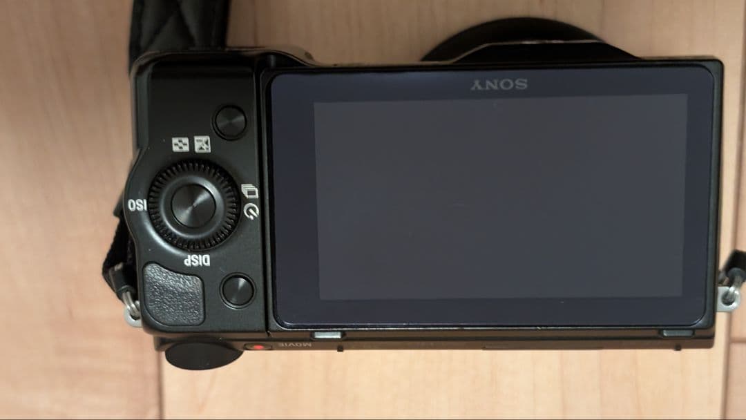 SONY NEX-5T本体、標準レンズ、SIGMA19mmF2.8 のセット