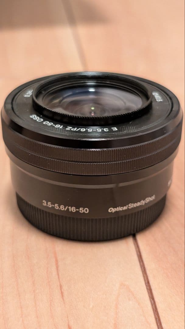 SONY NEX-5T本体、標準レンズ、SIGMA19mmF2.8 のセット