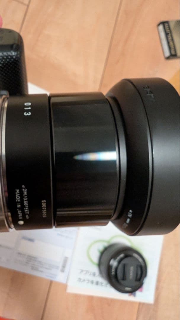 SONY NEX-5T本体、標準レンズ、SIGMA19mmF2.8 のセット