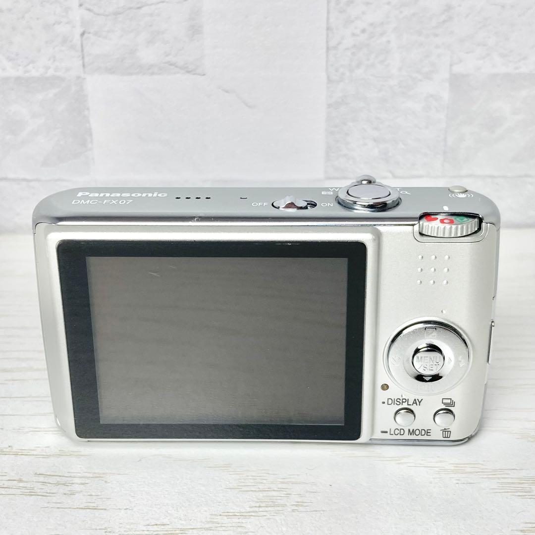 【おまけ多数！】Panasonic LUMIX DMC-FX07　動作確認済み♪