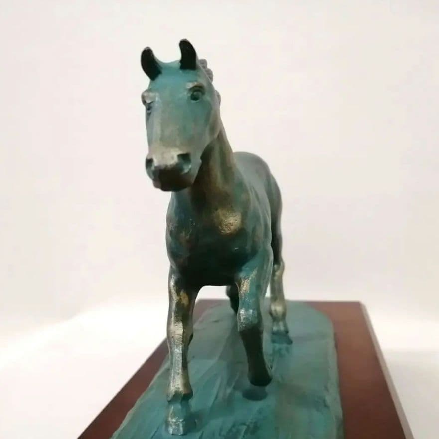 光則作 1990年 干支置物 駿馬勇躍