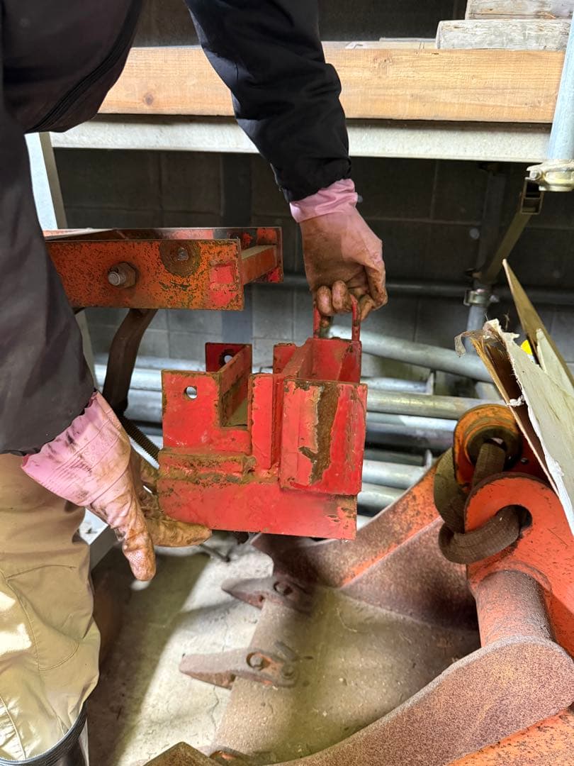 クレーン用ゴンドラ　本宏製作所　ブラケット付き