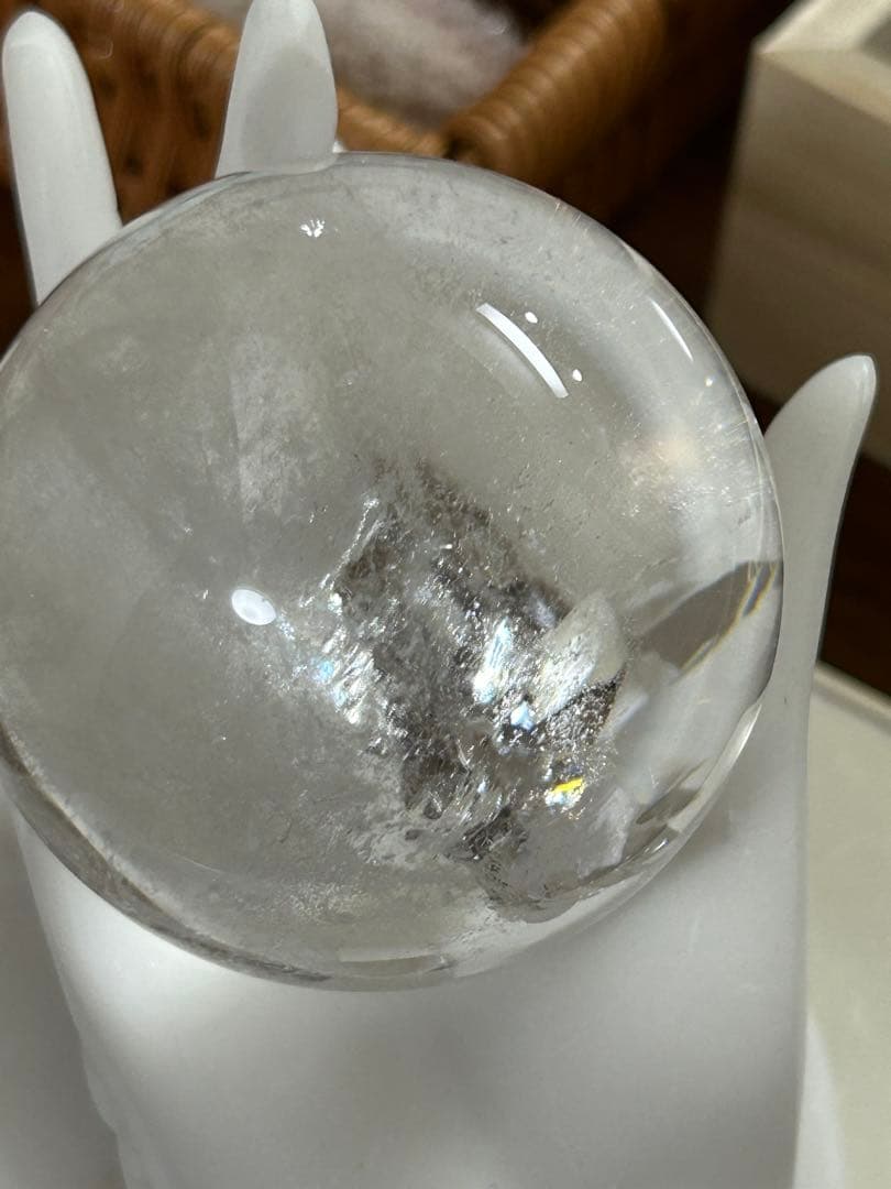 水晶インクォーツ　スフィア　 虹　天然石　置物