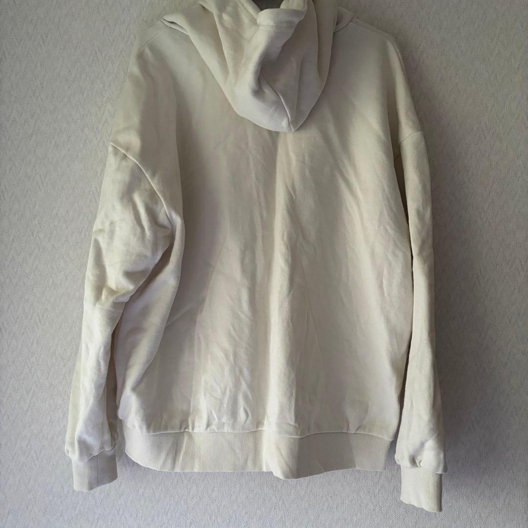 TREASURE pulse on Mサイズ ジップアップフーディー