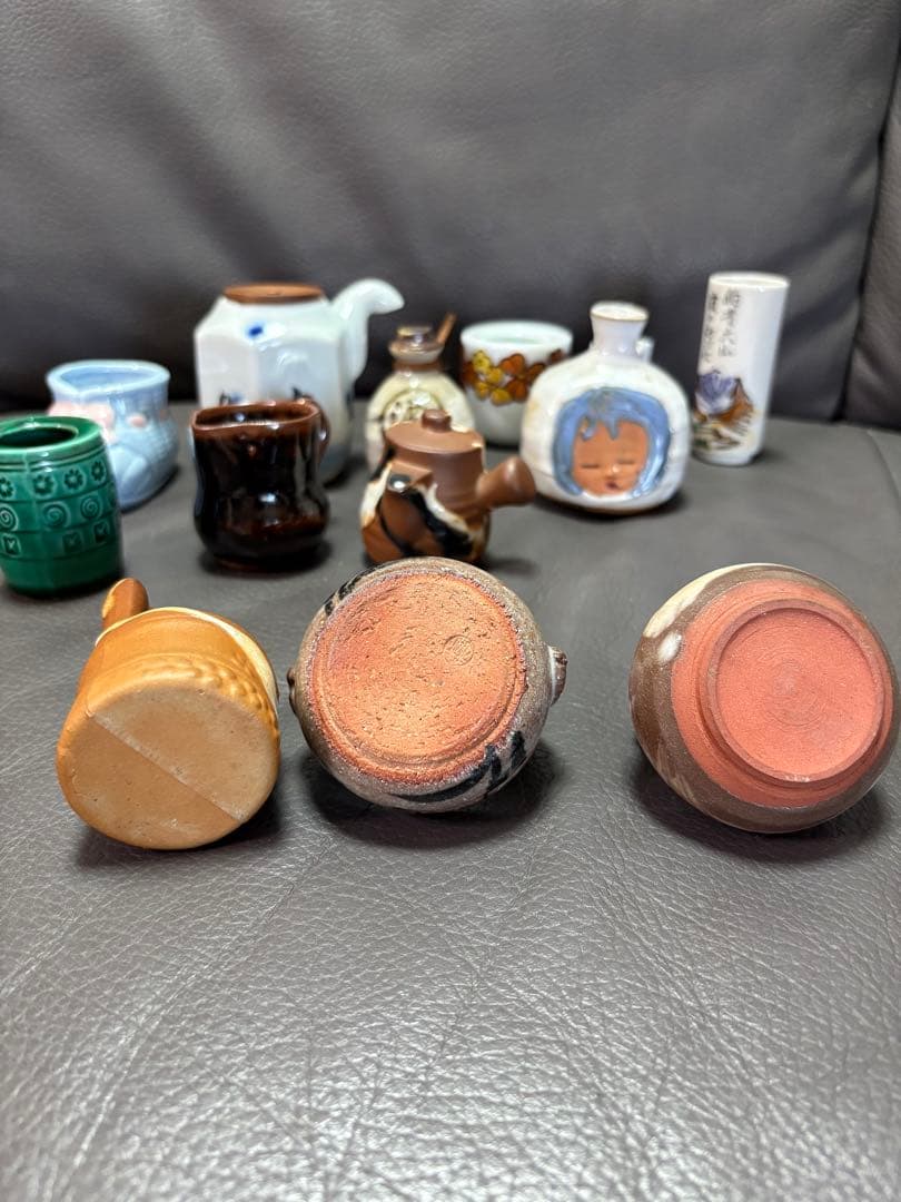 ミニサイズ、ミニチュアな陶器の置物13点