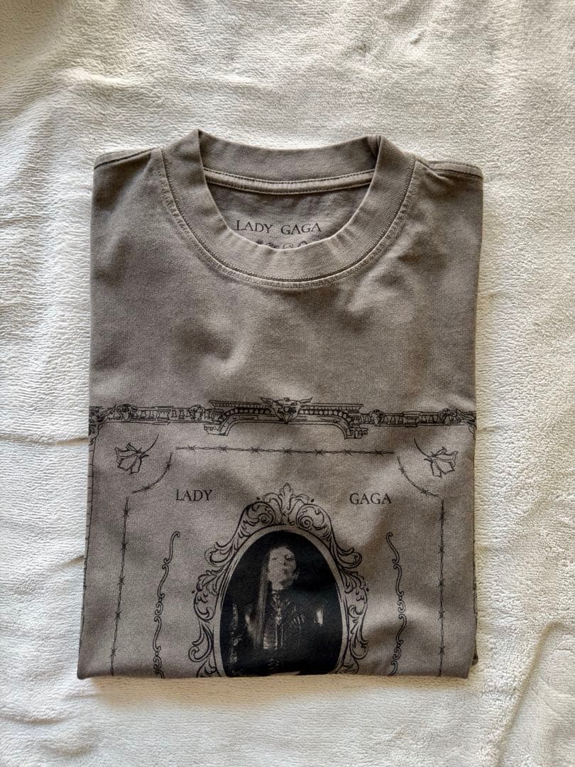 ミュージシャン Lady Gaga The MAYHEM BALL CAMEO SS TEE