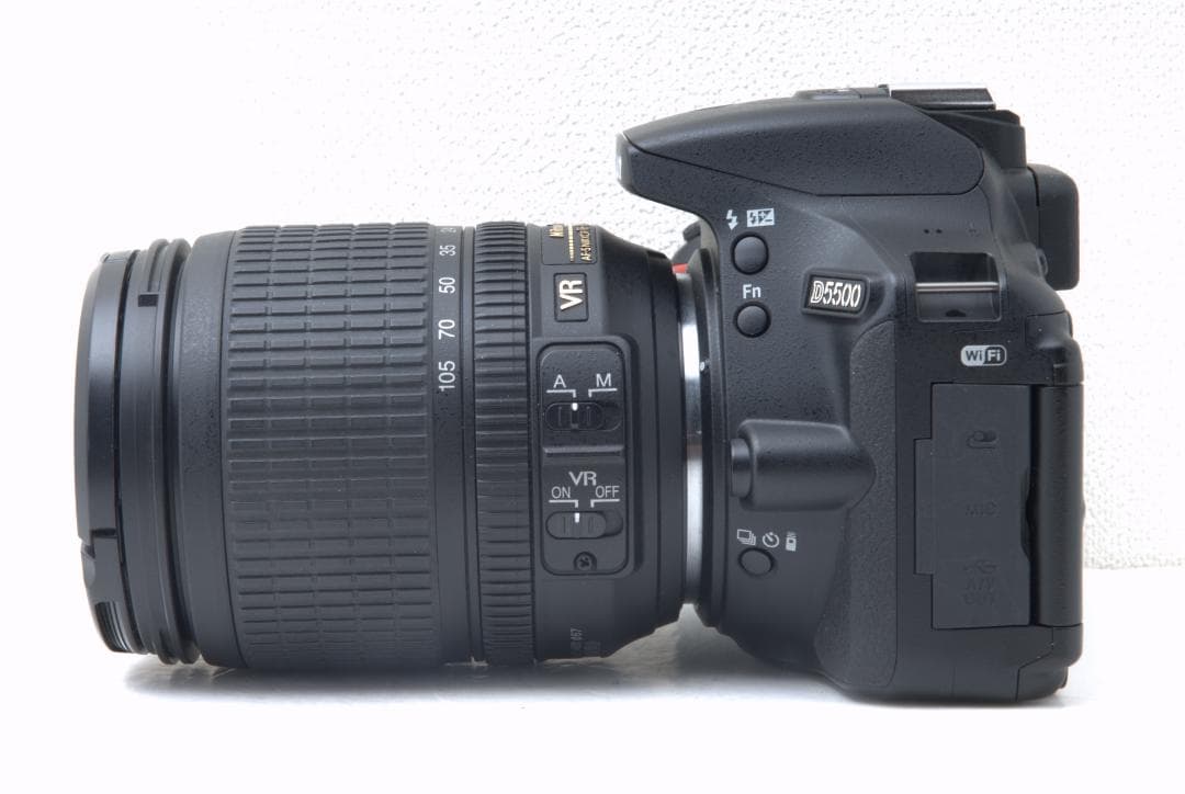 超望遠で遠くの撮影に Nikon D5500 Wレンズ 高性能 Wi-Fi搭載