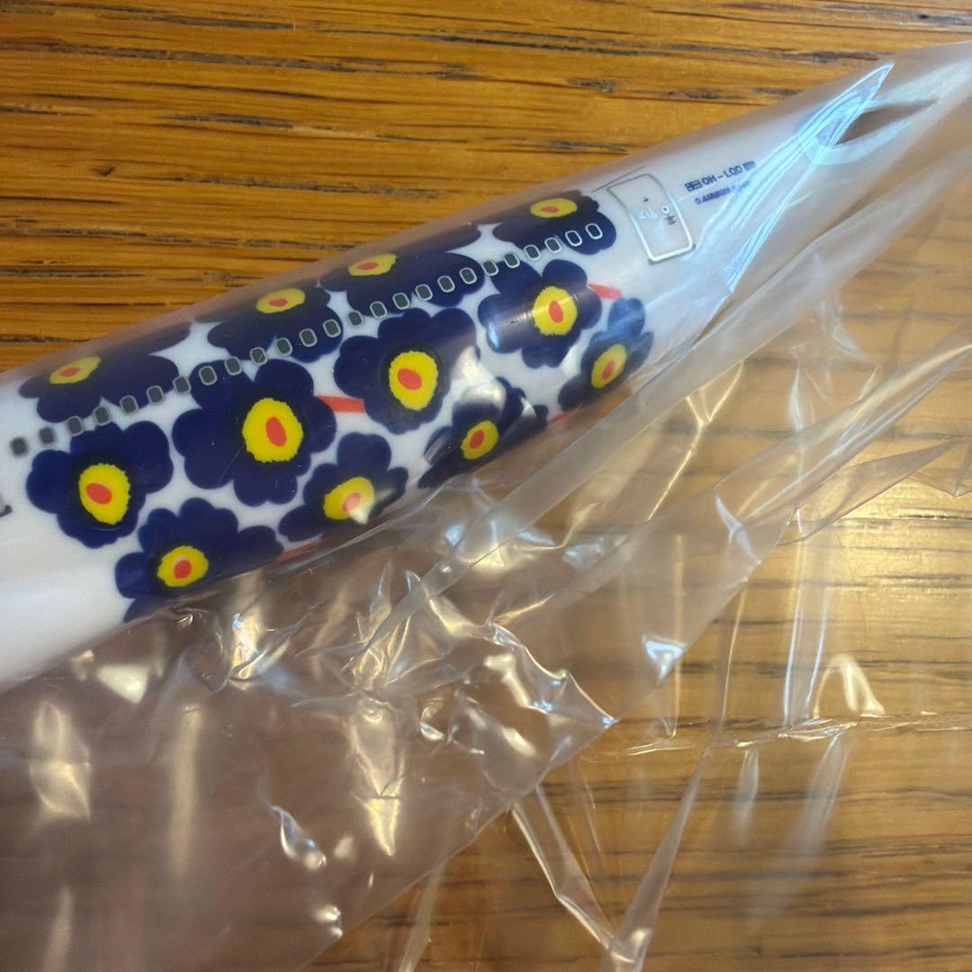 Finnair マリメッコ UNIKKO A340 1:250 模型 未組立