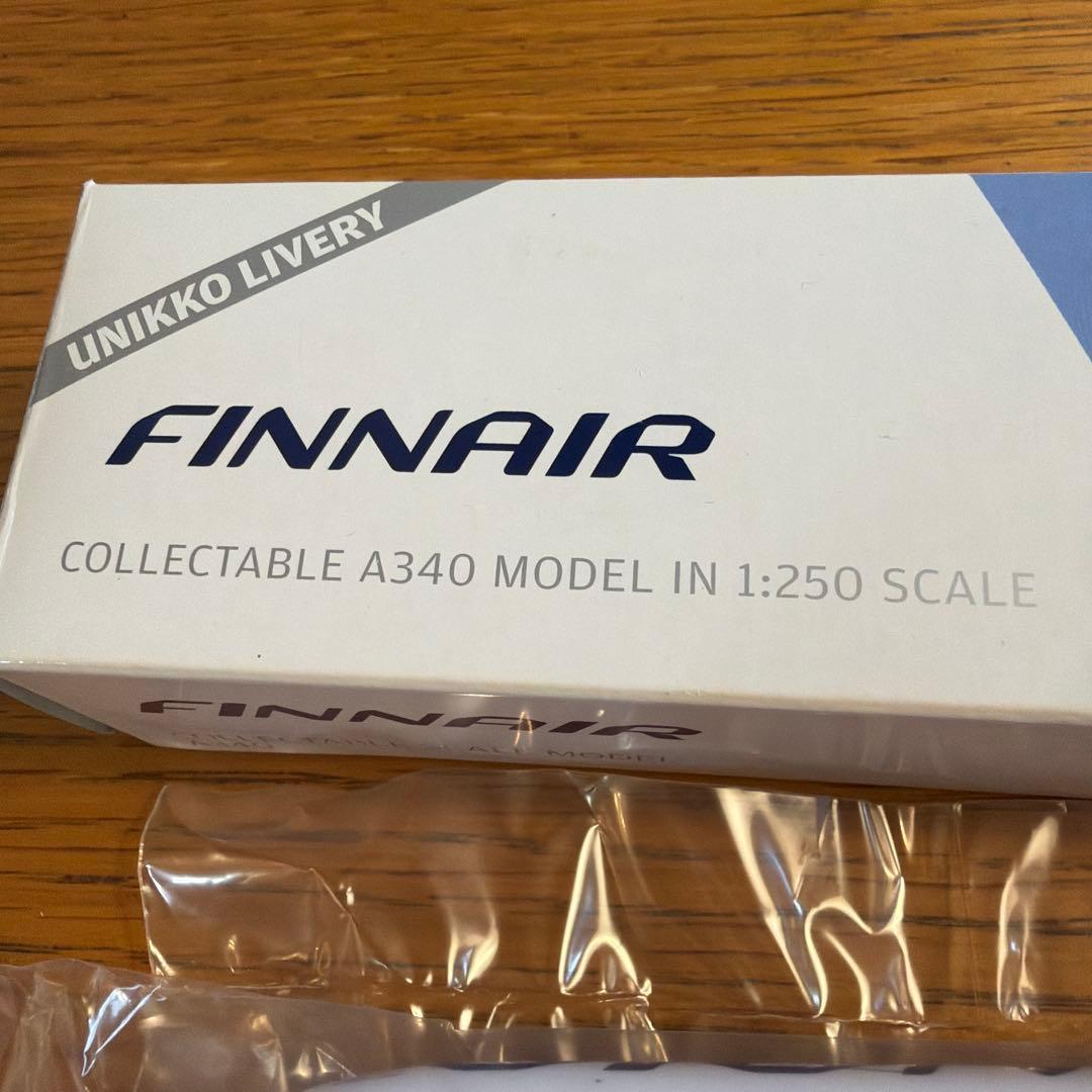 Finnair マリメッコ UNIKKO A340 1:250 模型 未組立