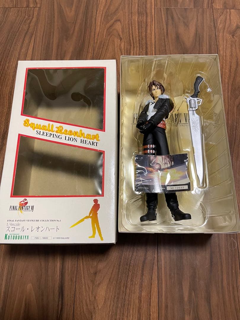 コトブキヤ　スコール・レオンハート フィギュア