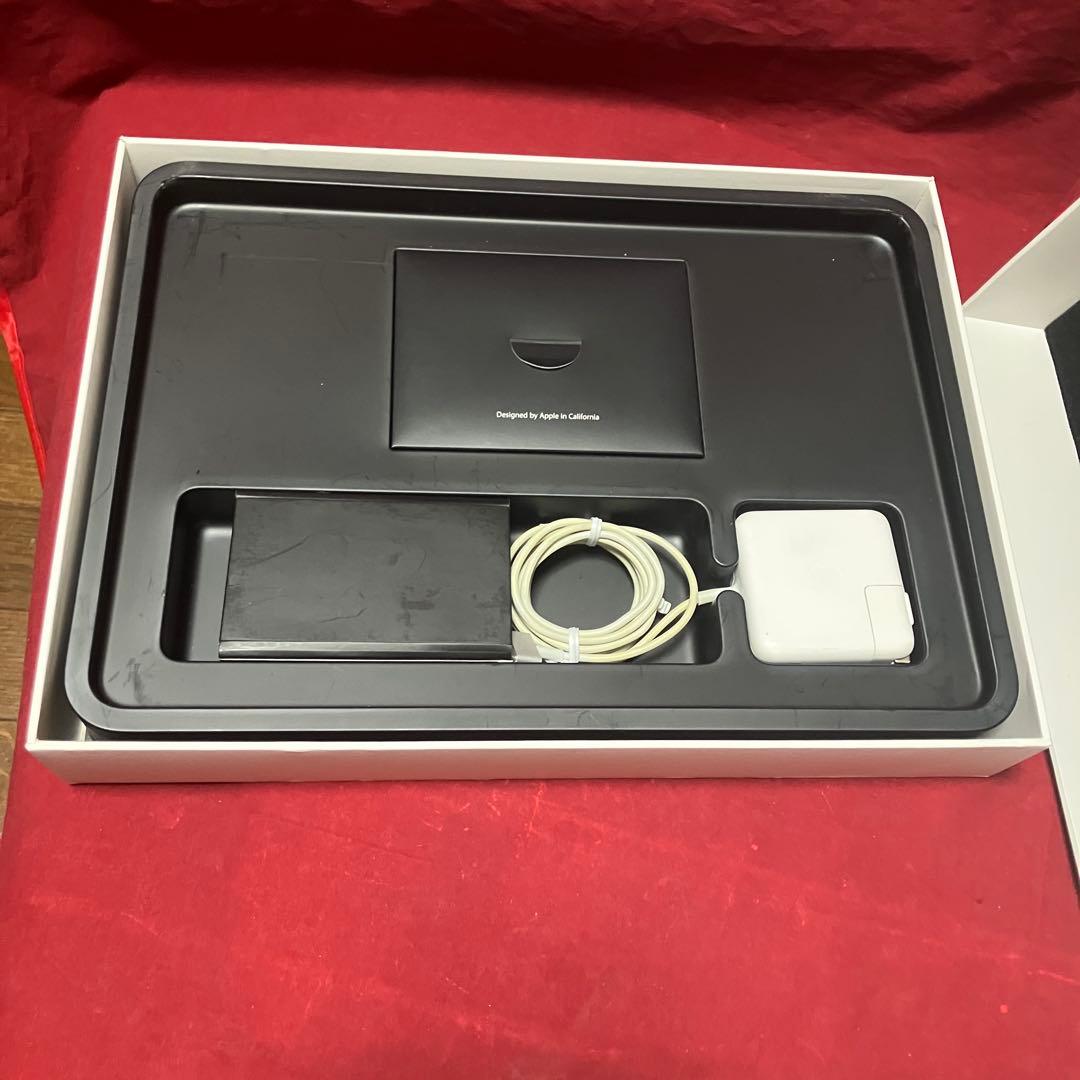 けんてぃ さん専用2017 MacBookAir i5 13インチ 新品