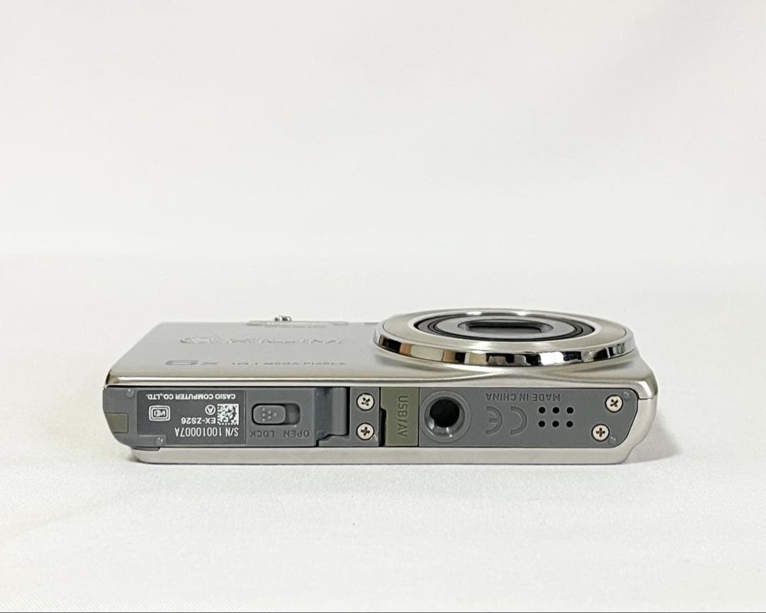 【完動品】CASIO EXILIM EX-ZS26 デジタルカメラ 動作確認済み