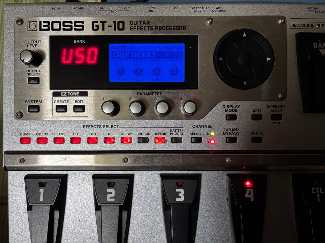 BOSS GT-10 エレキギター用マルチエフェクター