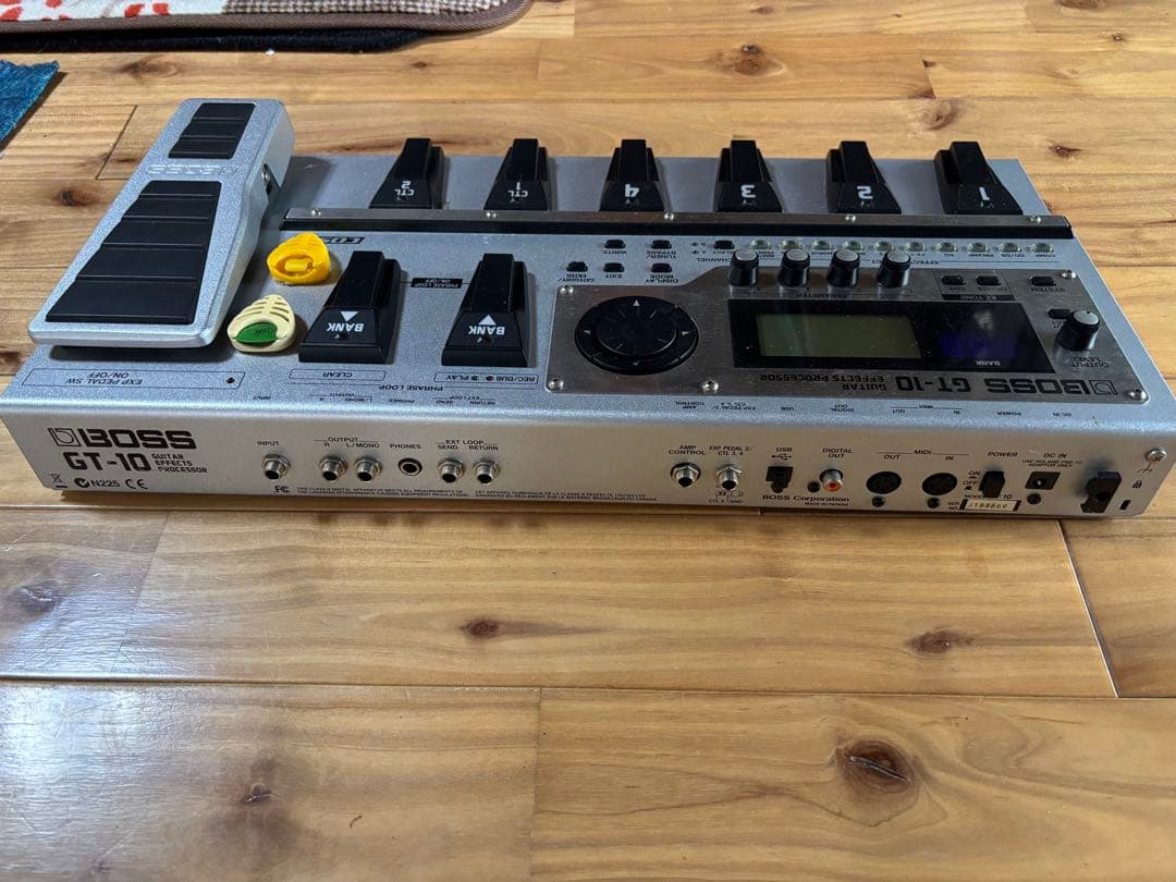 BOSS GT-10 エレキギター用マルチエフェクター