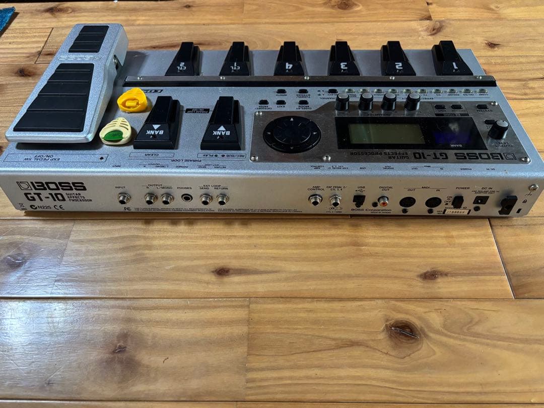 BOSS GT-10 エレキギター用マルチエフェクター