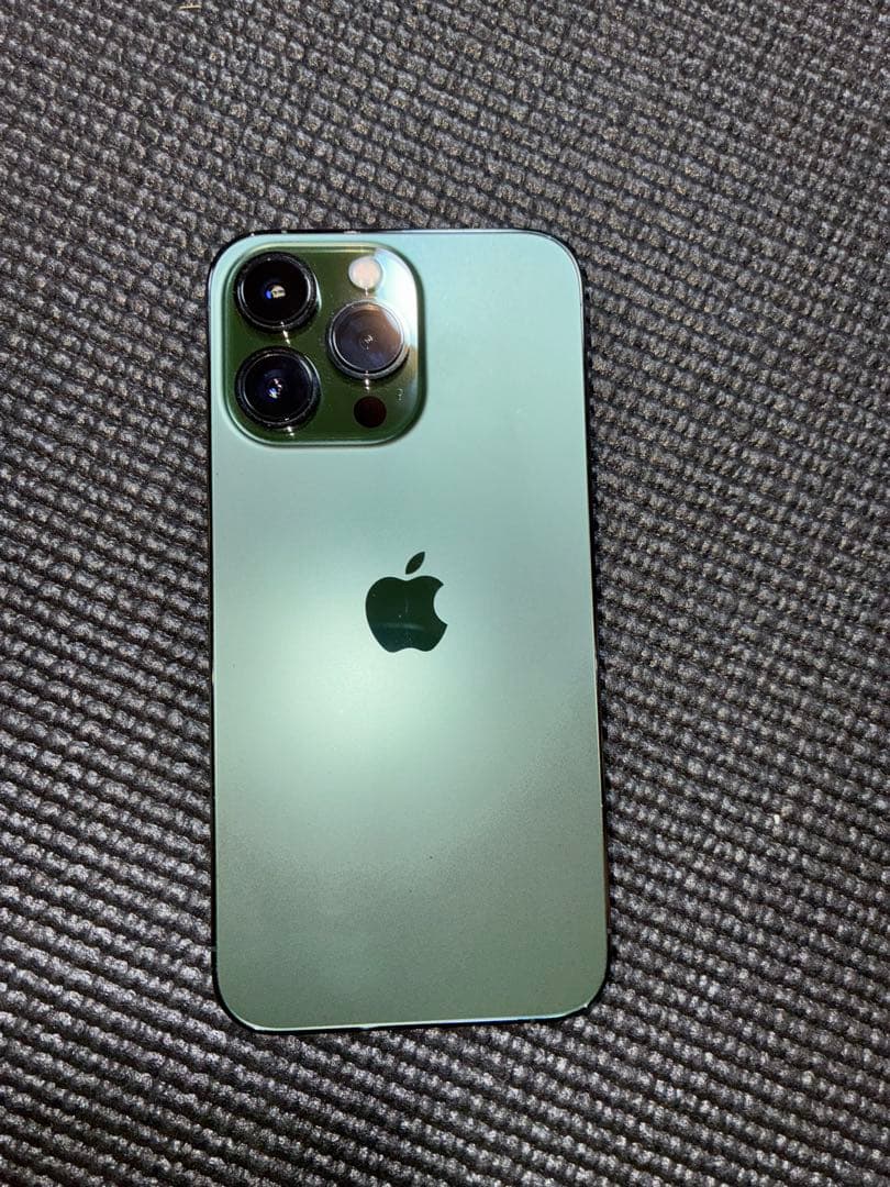 iPhone13pro 1TB バッテリー新品交換済み