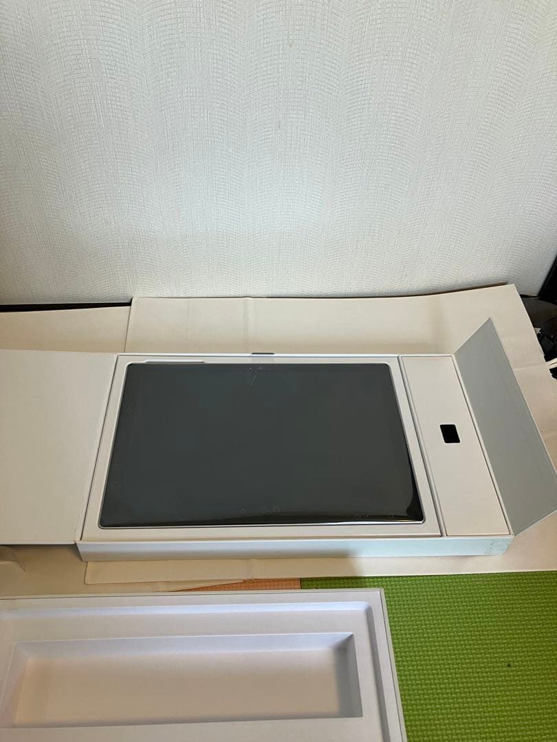 301 サーフェスプロ4 128GB corei5