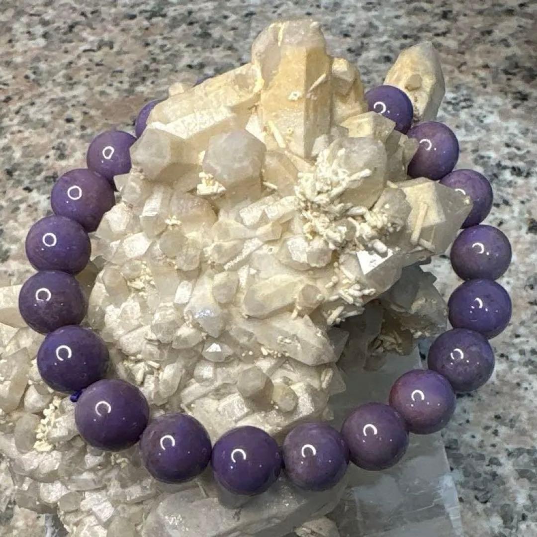 ラベンダー翡翠