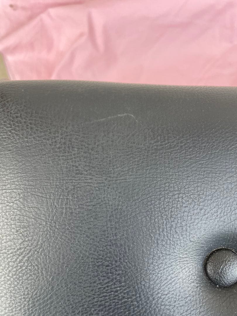 ピアノ椅子　U300アップライトピアノと一緒に購入　ヤマハ製とは書いてないです