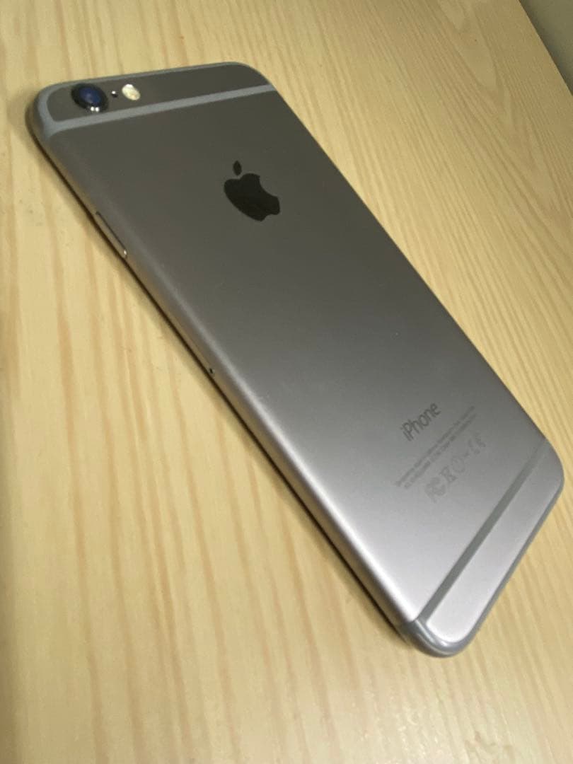 ②Apple iPhone6 16GB SoftBank シルバー
