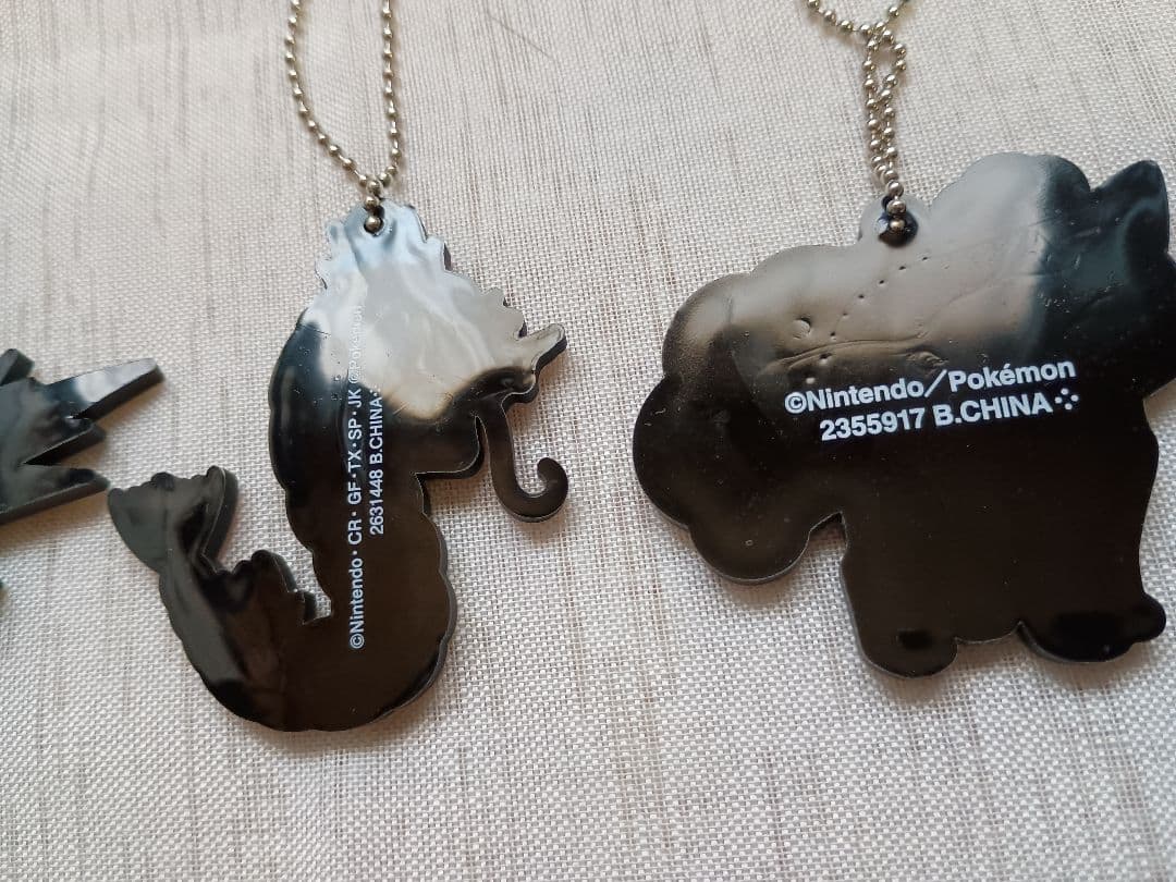 ポケモングッズまとめ売り　キーホルダーストラップ　ミュウツー　ピカチュウ　マリル