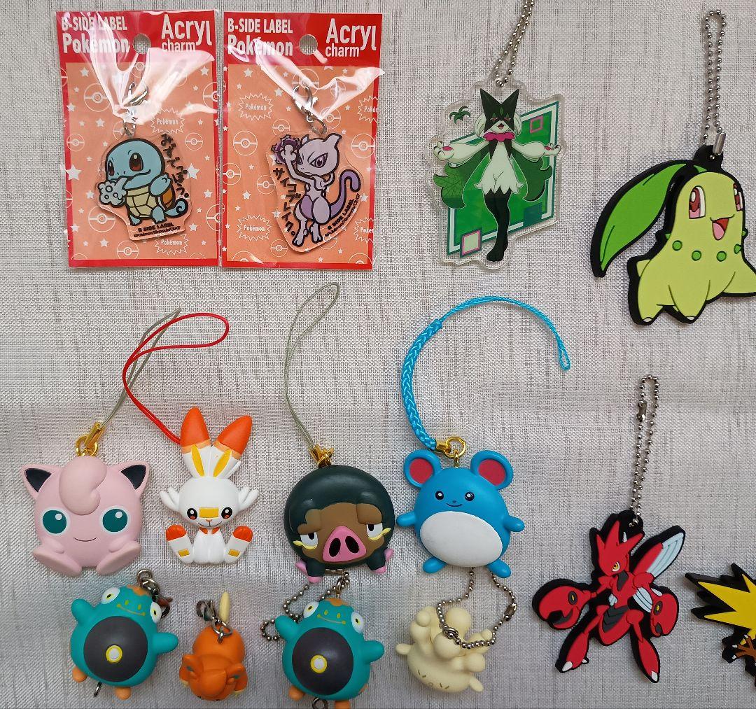 ポケモングッズまとめ売り　キーホルダーストラップ　ミュウツー　ピカチュウ　マリル