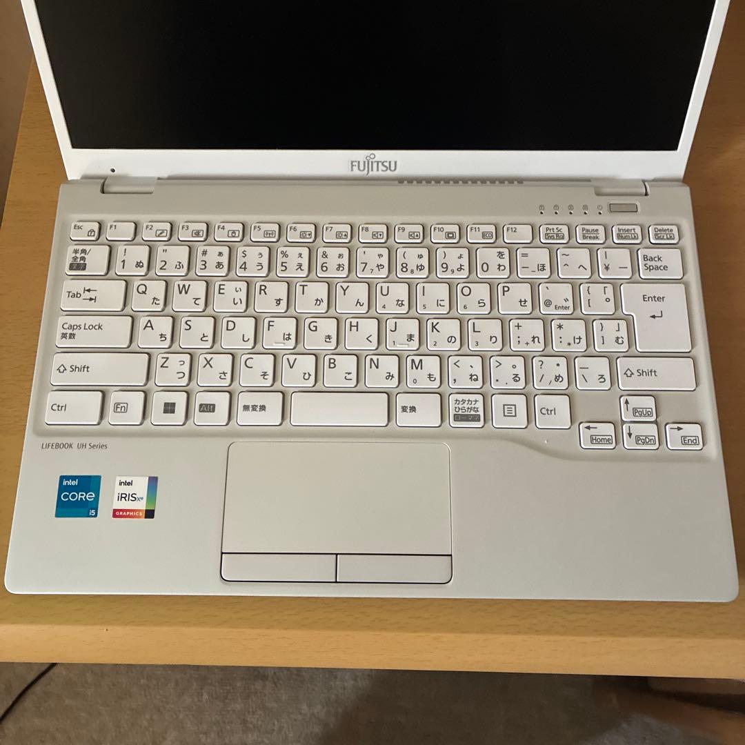 【超軽量】富士通 LIFEBOOK UH08/G3 （型番FMVUUA004C）