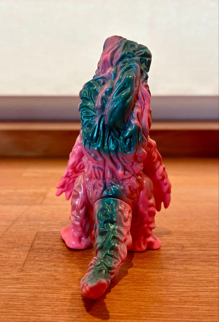 イワクラ ゴジラブルマァク伝説02 シークレット ヘドラ (ピンクver)