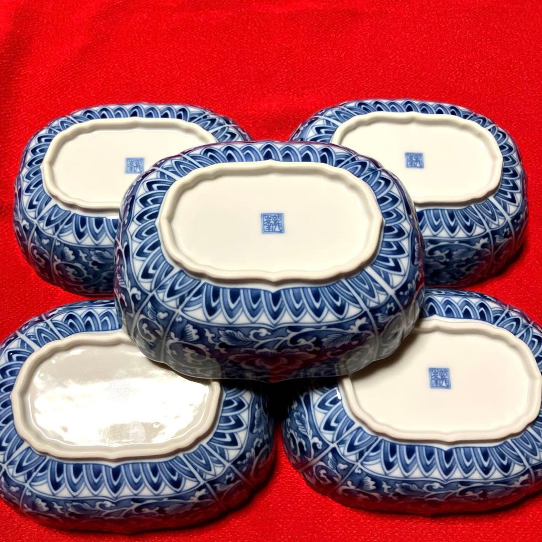 三洋陶器　龍峰窯　染付山水画　角鉢　古伊万里唐草模様　未使用シール付