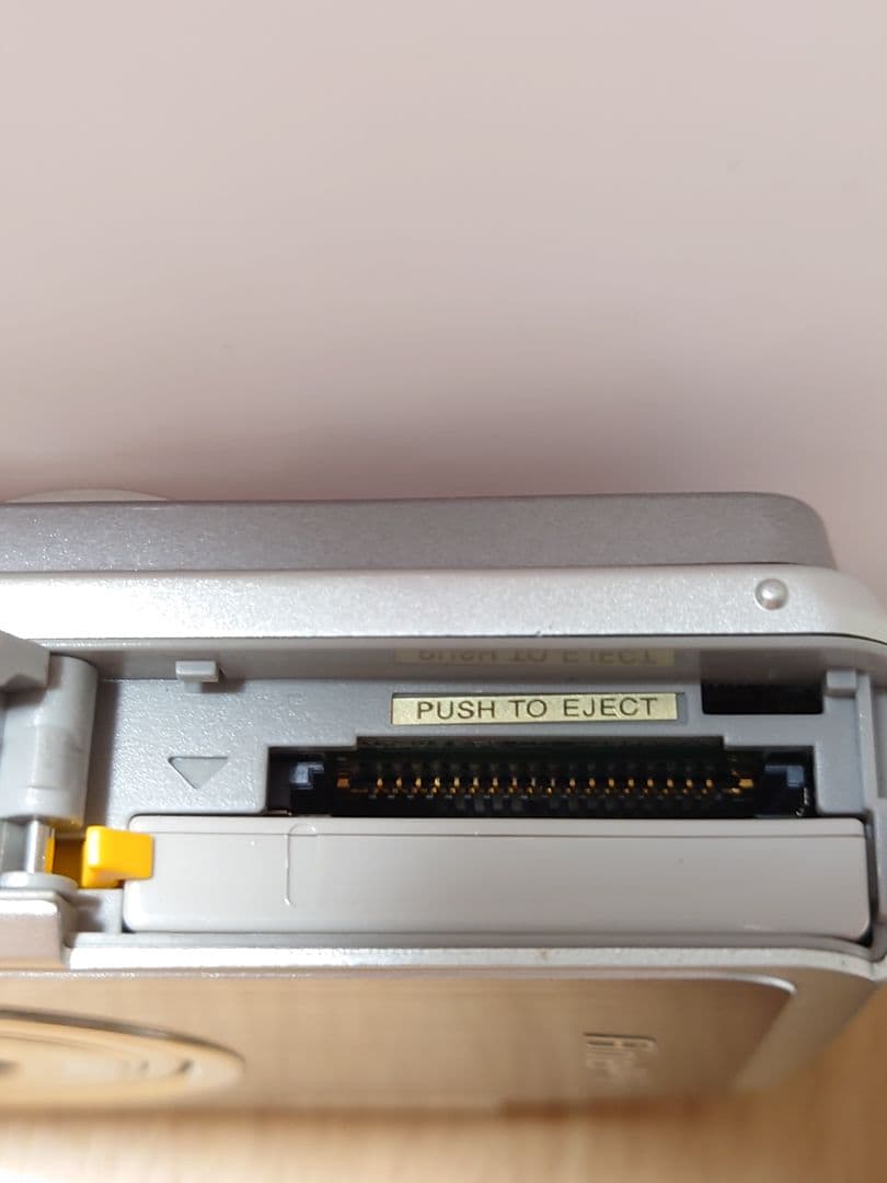 Fujifilm FinePix V10 SUPER CCD デジタルカメラ