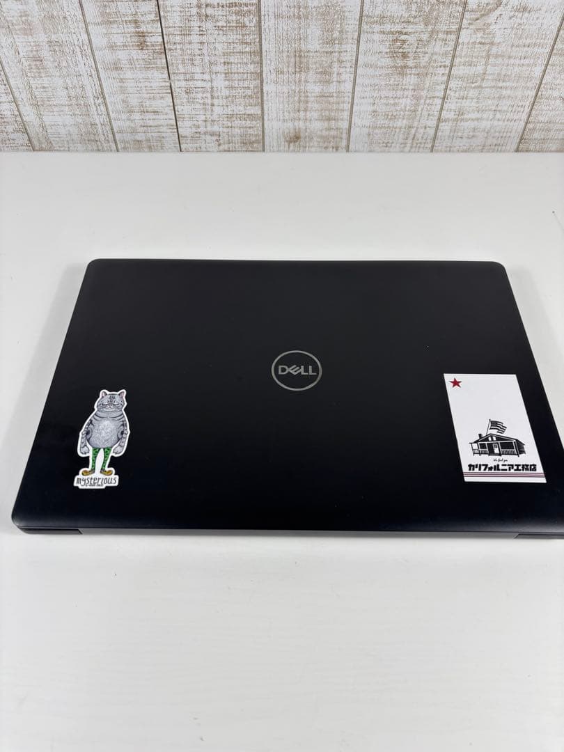 DELL ノートPC i5 8265U 4GB Inspiron（P75F001