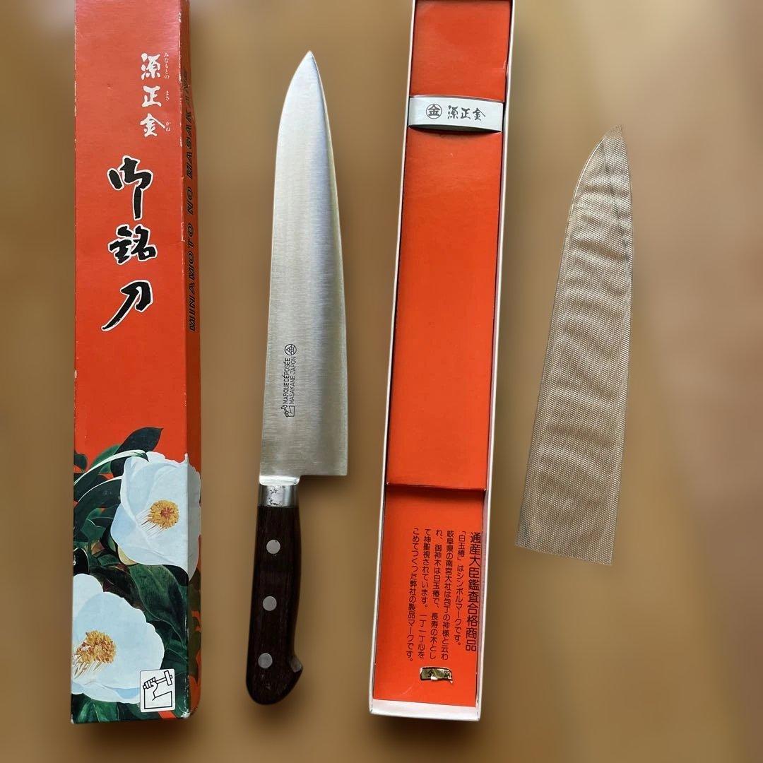 柳刃包丁 ステンレス木製ハンドル 専用箱付き刃渡り27センチ定価50,000円