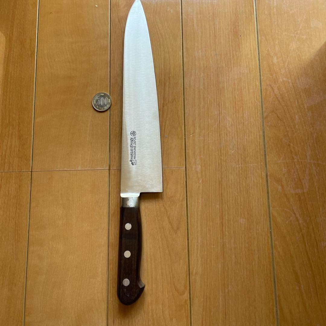 柳刃包丁 ステンレス木製ハンドル 専用箱付き刃渡り27センチ定価50,000円