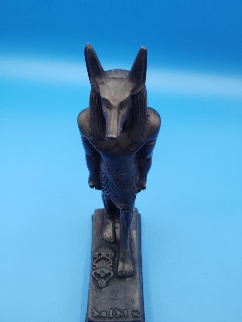 アヌビス像 古代エジプト風 樹脂製 置物