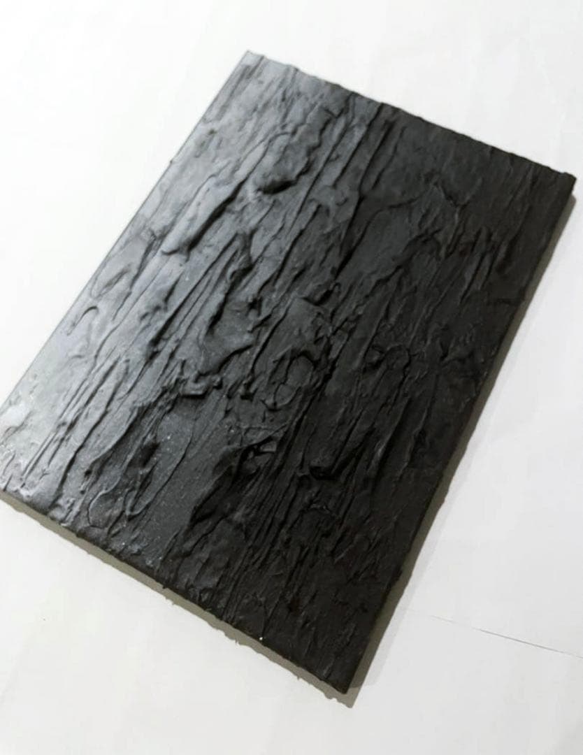 マットブラックの絵画｜テクスチャーアート　パネル　ストリート　アート　モダン　黒